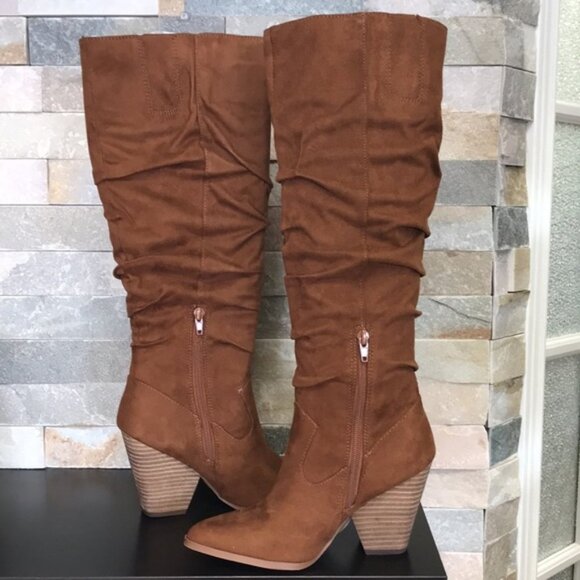 Carlos by Carlos Santana Peyton Tall Ruched Boot - Picture 5 of 7